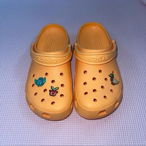 Cantaloupe Crocs m7/w9